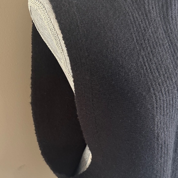 Banana Republic Black Open Sleeveless Turtleneck Sweater - Picture 5 of 8